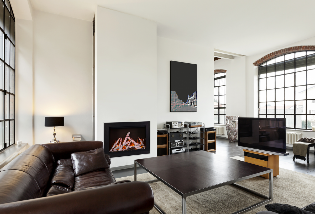 Amantii Traditional Bespoke electric fireplace — series installation inspiration
